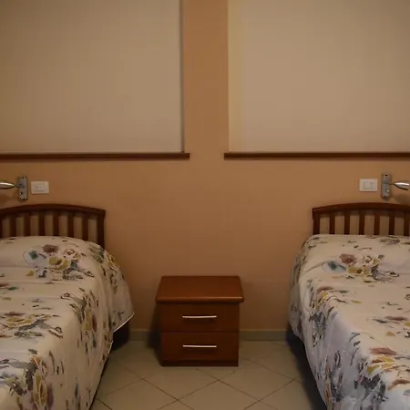 La Dea 2* Пиза