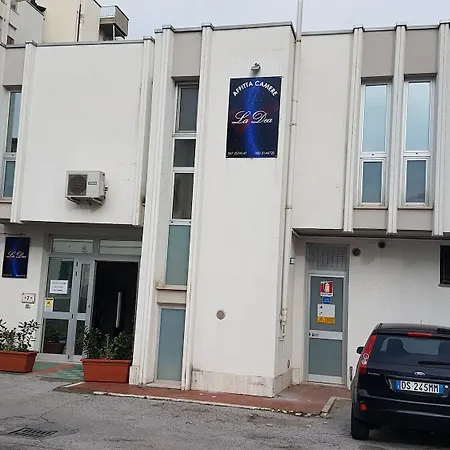 La Dea 2* Пиза